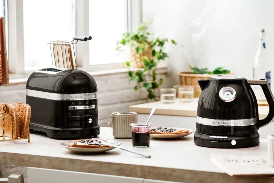 Artisan vattenkokare med variabel temperatur 1,5 L, Onyx black