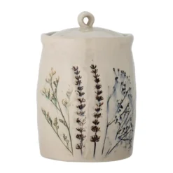Bea burk med lock, Natur