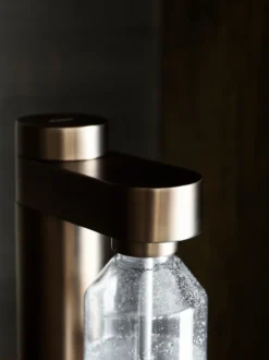 Brus kolsyremaskin, Dark brown metallic