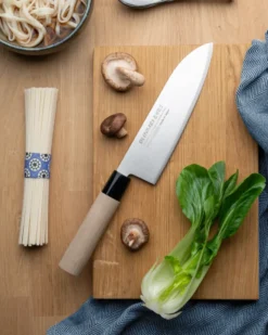 Bunmei santokukniv 18 cm, Rostfritt stål