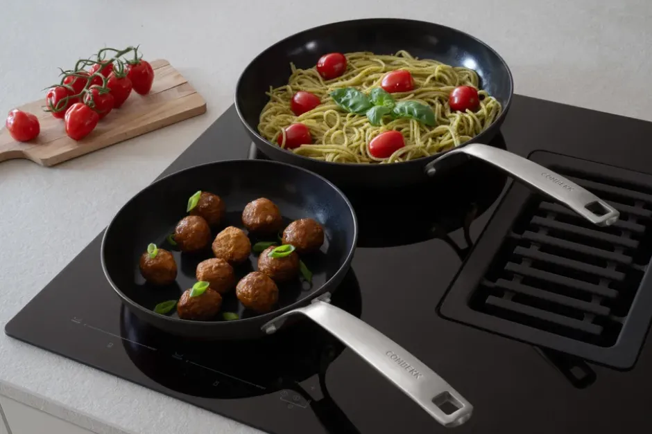 Combekk Element traktörpanna aluminium svart, Ø28 cm