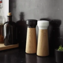 Craft pepparkvarn ek-svart marmor, liten