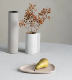 Curve Stoneware assiett 19x22 cm, Sand