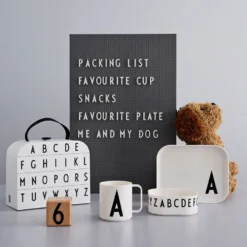 Design Letters barnservis set, X