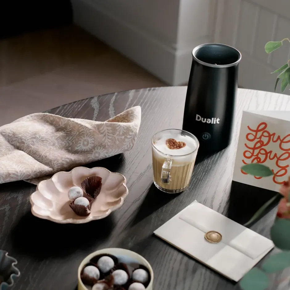Dualit mjölkskummare med chokladfunktion 20,5 cm, Svart