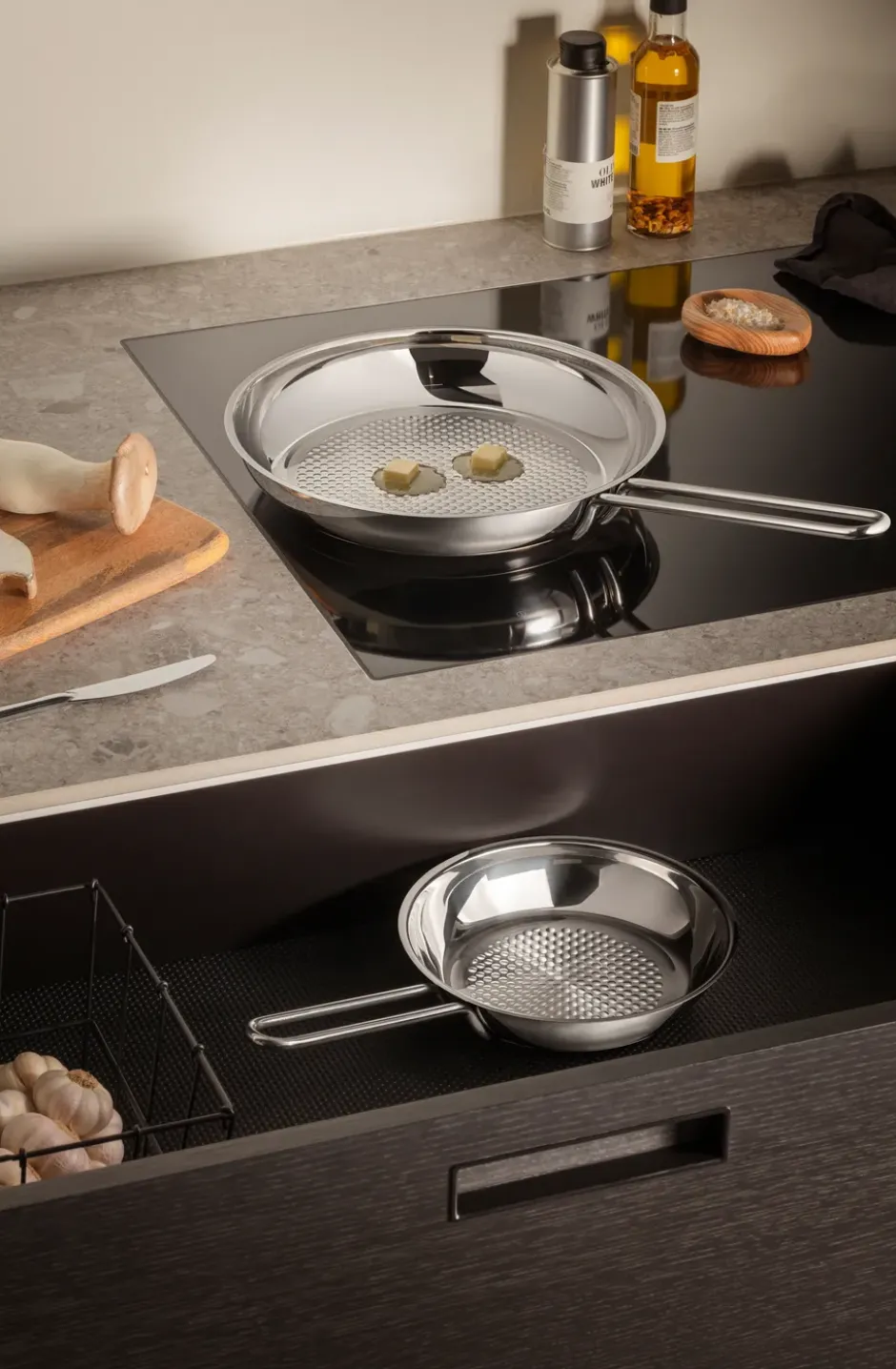 Eva Trio Stainless Steel Honeycomb stekpanna, 28 cm