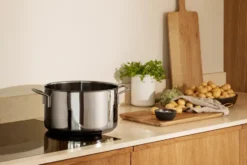 Eva Trio Stainless Steel soppgryta, 9 L
