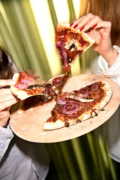 Grand Cru pizzabräda och pizzaskärare, Bok, Ø35 cm
