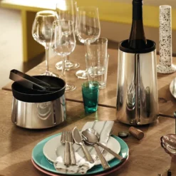 Grand Cru vinkylare, Rostfritt stål