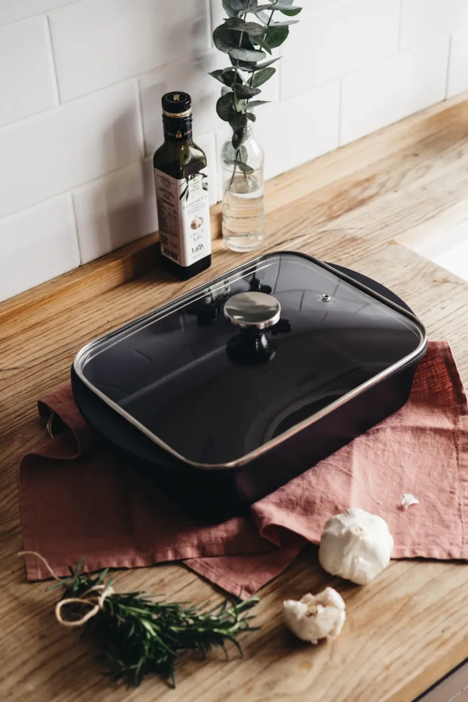 Heirol ugnsform med induktionsplatta och lock, 22x33 cm