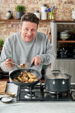 Jamie Oliver Quick & Easy sautepanna hard anodised, 26 cm