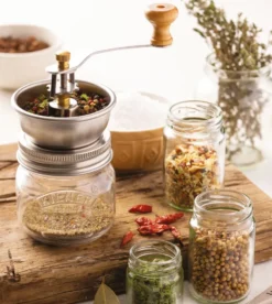 Kilner kryddkvarn, Klar-rostfritt stål, 250 ml