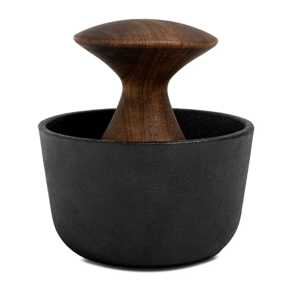 Kiruna mortel, Black