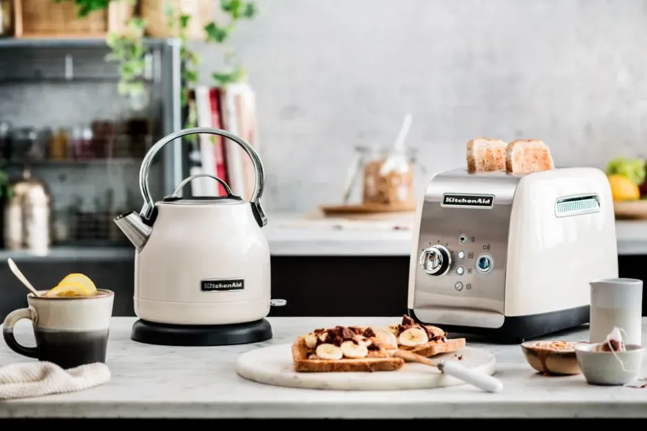 KitchenAid brödrost automatisk 2 skivor, Almond cream
