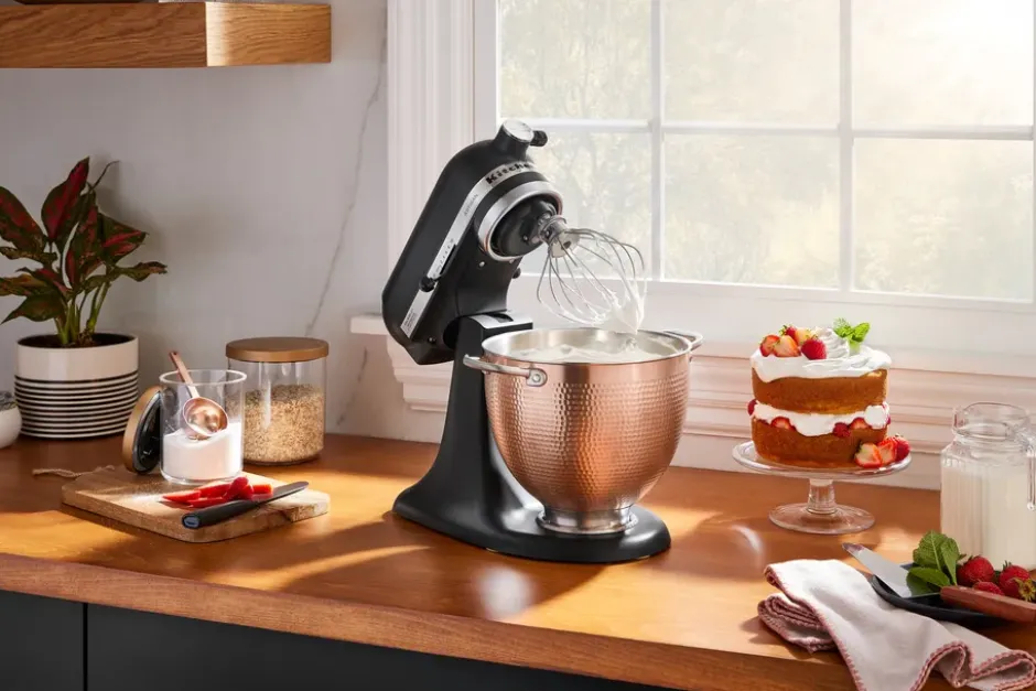 KitchenAid skål dubbla handtag 4,7 L, Hammered copper