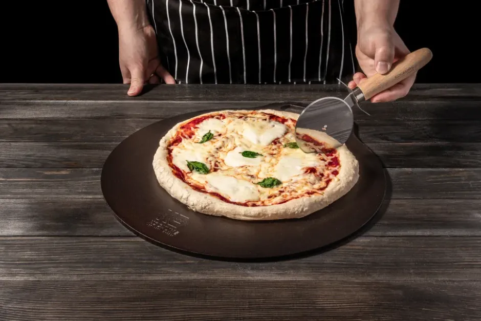 Kockums pizzaskärare, Bok