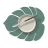Monstera Leaf Nupo bordstablett S, Pastellgrön