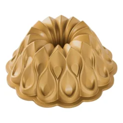 Nordic Ware crown bundt bakform, 2,4 L