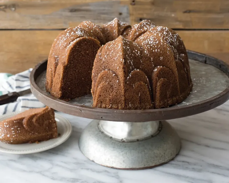 Nordic Ware Fleur De Lis Bundt bakform, 2,4 L