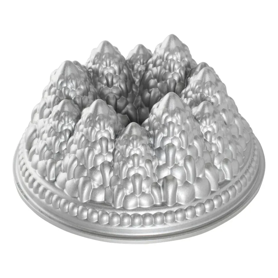 Nordic Ware pine forest bundt bakform, 2,4 L
