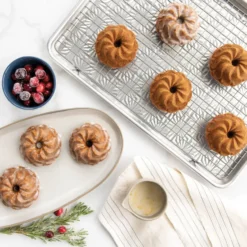 Nordic Ware piroutte bundtlette bakform 1,2 l, Guld