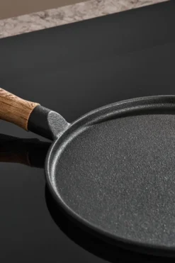 Nordwik pannkakspanna gjutjärn med trähandtag, 23 cm