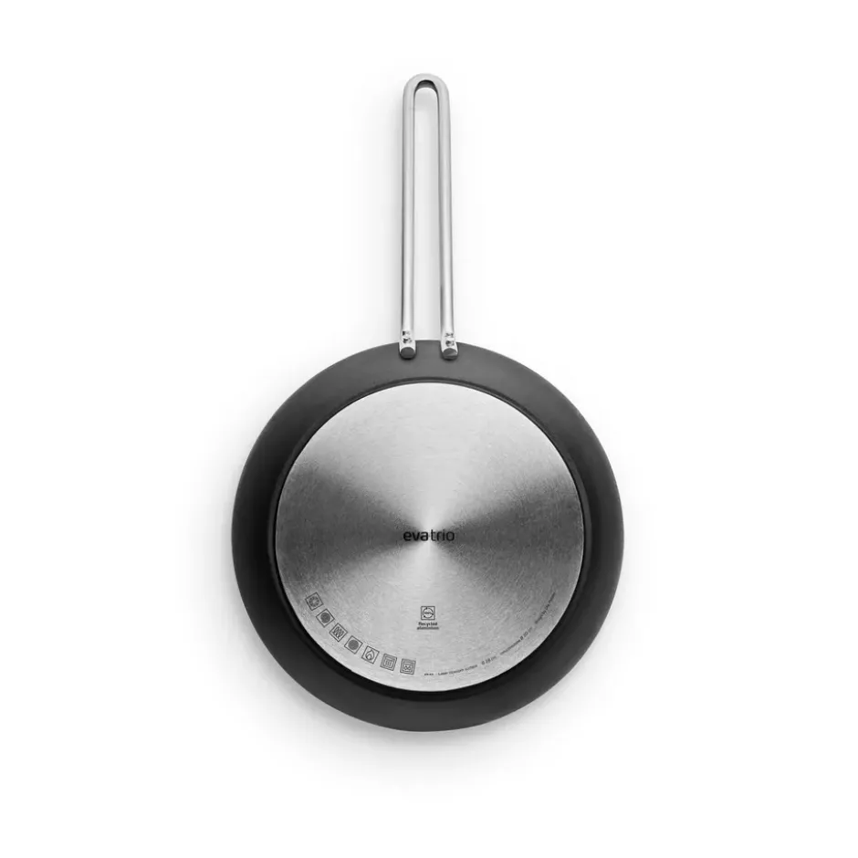Professional Laser Titanium Slip-Let stekpanna, Black, Ø28 cm