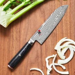 Raw 5000FCD santokukniv 18 cm, Damaskus-svart