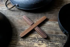 Satake magnetiskt grytunderlägg, Valnöt