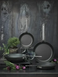 Scanpan wokpanna 30 cm, Svart
