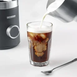 Severin SM 3587 Spuma Plus mjölkskummare 700 ml, Svartgrå