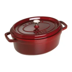 Staub La Cocotte oval gryta gjutjärn 4,2 L, Grenadinröd
