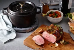Staub La Cocotte rund gryta gjutjärn 2,2 L, Svart