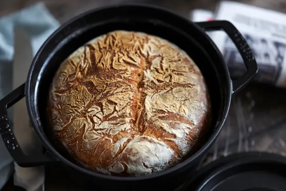 Staub La Cocotte rund gryta gjutjärn 1,7 L, Svart