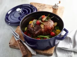 Staub La Cocotte rund gryta gjutjärn 2,6 L, Mörkblå