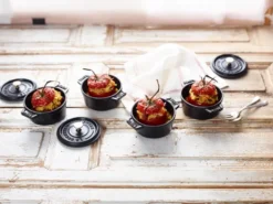 Staub La Cocotte rund gryta gjutjärn 0,25 L, Svart