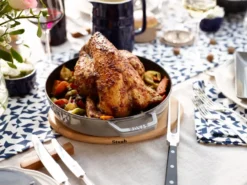 Staub magnetiskt grytunderlägg oval bok, 29 cm