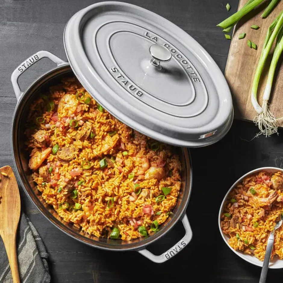 Staub oval gryta i gjutjärn 4,2 l, grå