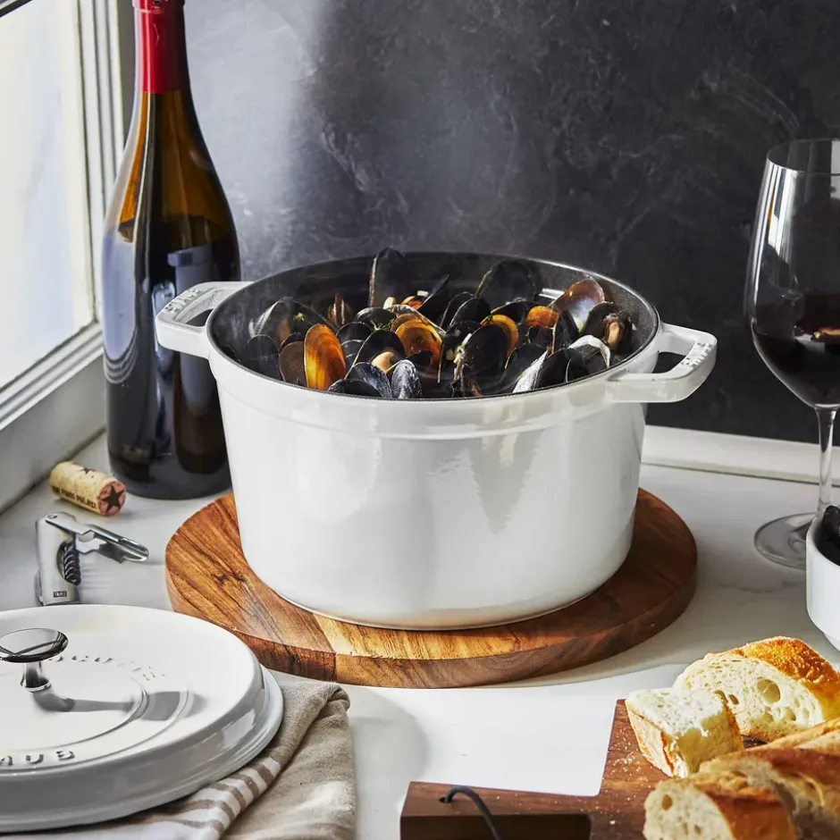 Staub rund gryta hög modell 4,8 L, White Truffle