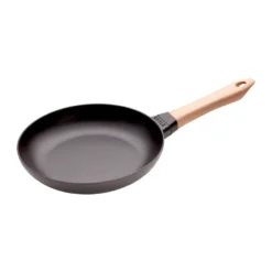 Staub stekpanna gjutjärn svart ljust trähandtag, Ø24 cm