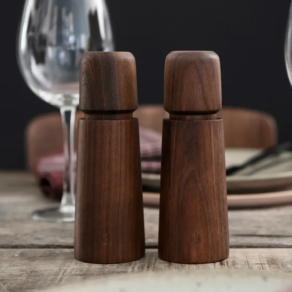 Stockholm kryddkvarn, Natural, FSC walnut, 17 cm