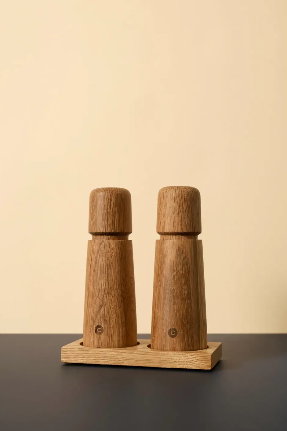 Tabletopper kryddkvarnsställ, FSC oak