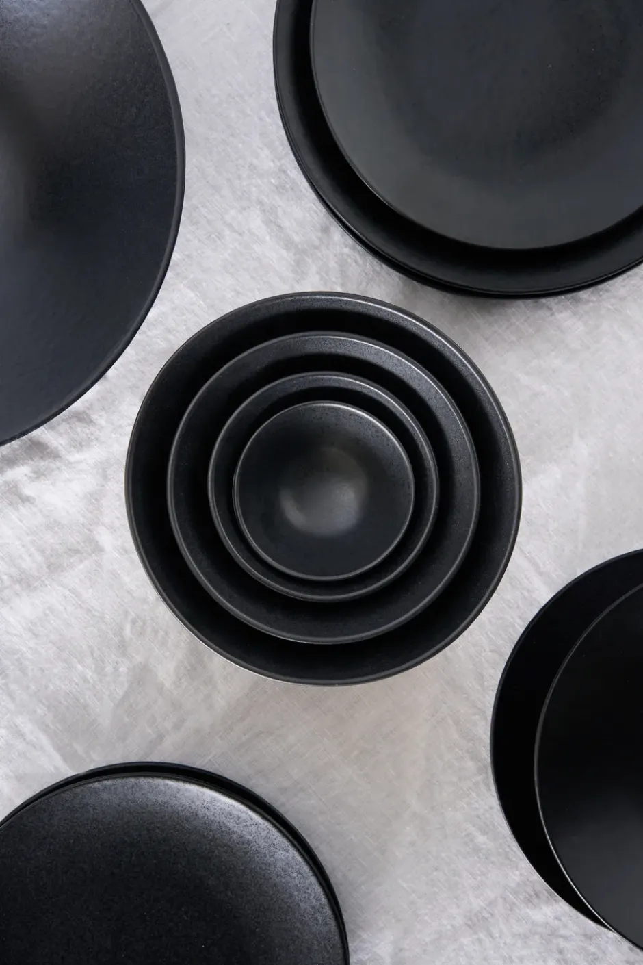 Terra assiett, Svart stengods, Ø22 cm
