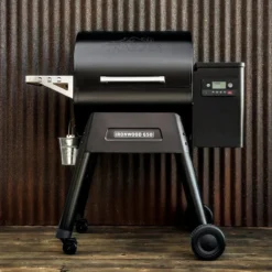 Traeger Ironwood 650 pelletsgrill, Svart